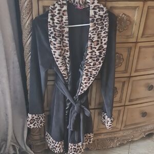 Betsey Johnson Black Robe with Leopard Print Trim